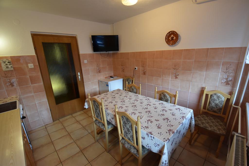 Guest House Znidar Бохинь Экстерьер фото